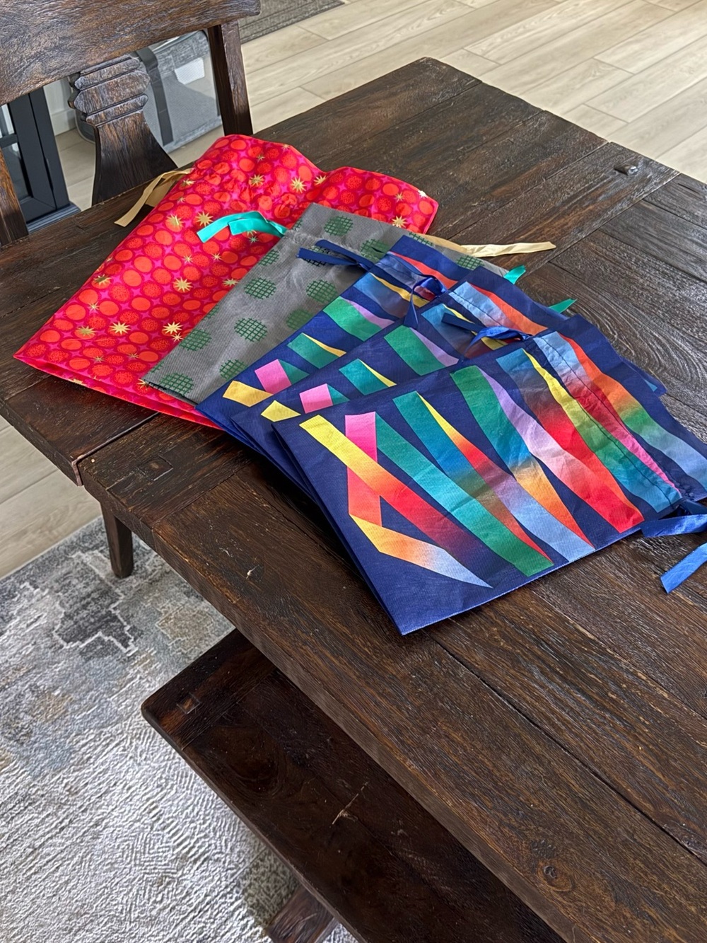 Bundle of Amazon Reusable Gift Bags (x5)